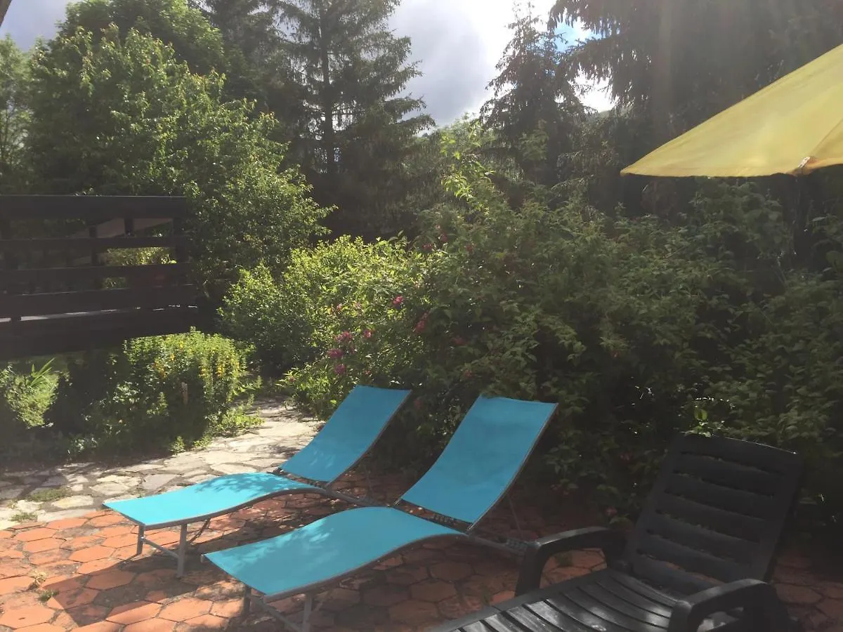 Сasa de vacaciones Chalet Les Eglantines Saint-Jacques-des-Blats Francia